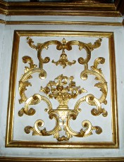 Ornement du retable
